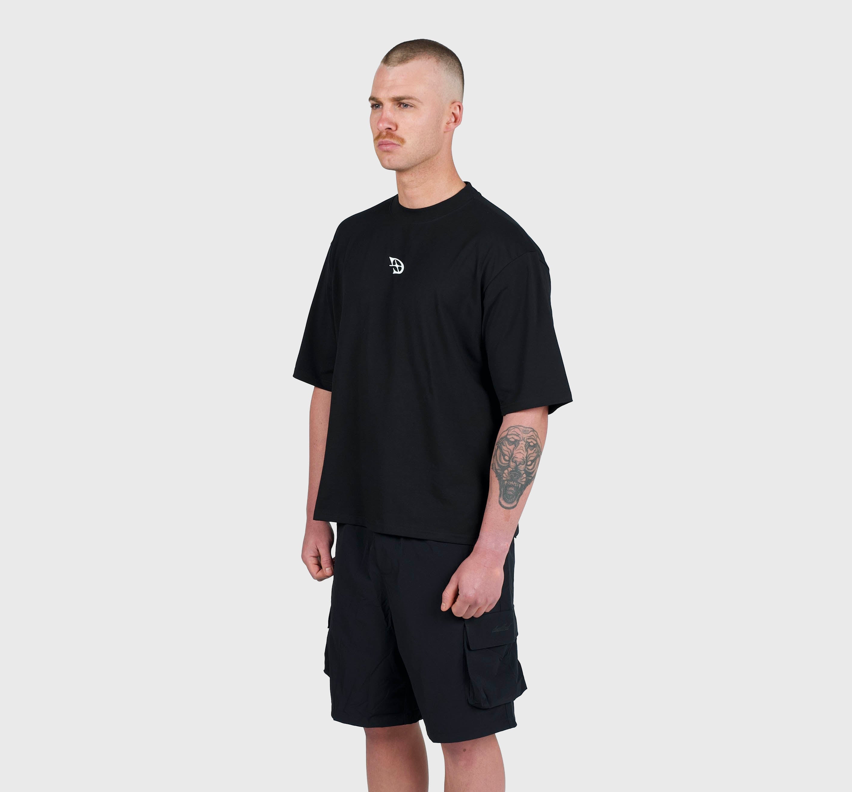 BLACK CORE T-SHIRT